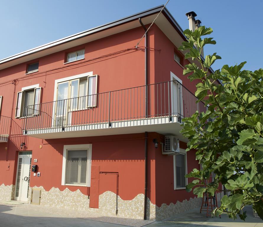B&B La Casa Del Nonno Guardiagrele Exterior photo